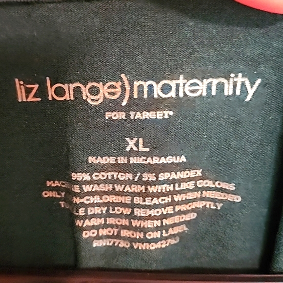 Liz Lange Maternity Tee Shirt - Picture 3 of 3
